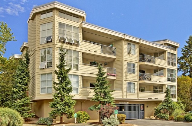 Bellevue, WA $446,000 - Represented Seller